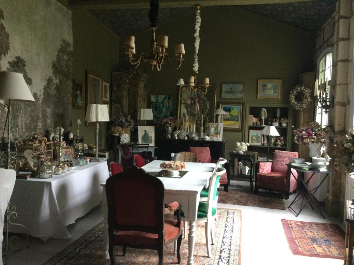 L'Orangerie Du General Panzió Saint-Jean-dʼAngély Kültér fotó